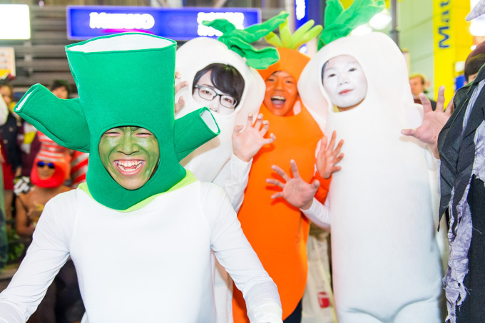 ハロウィン仮装スナップ  - 渋谷に溢れるピカチュウ、りゅうちぇる、ハーレイ・クイン｜写真8
