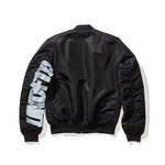 アンディフィーテッド×アルファ インダストリーズ‎のコラボMA-1、裏地にグレーのタイガーカモ柄｜写真1