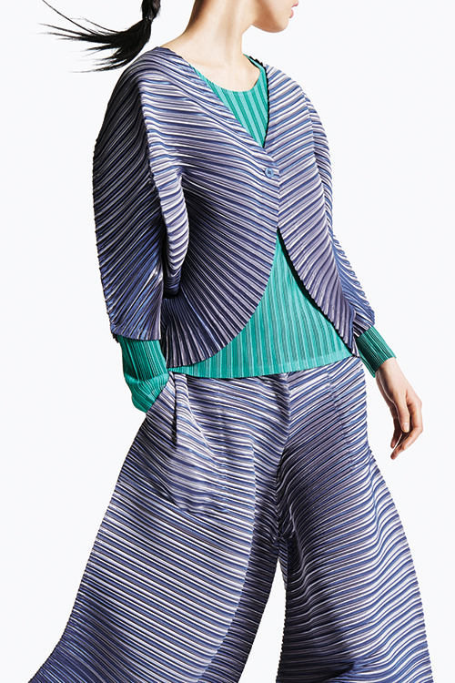 【専用】PLEATS PLEASE ISSEY MIYAKE プリーツ　トップス