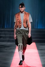 「第34回 毎日ファッション大賞」ファセッタズム落合が大賞、新人賞はプラスチックトーキョー今崎｜写真47