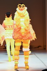 文化服装学院の16年ファッションショー、文化祭「游於藝」で開催｜写真13