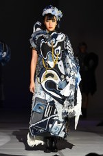 文化服装学院の16年ファッションショー、文化祭「游於藝」で開催｜写真44