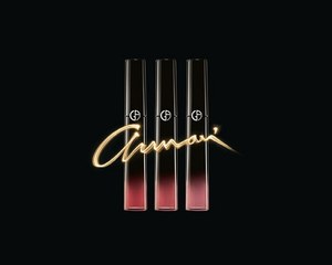 ジョルジオ アルマーニ ビューティからクリスマス限定パレット＆新感覚リキッドルージュの限定色｜写真5