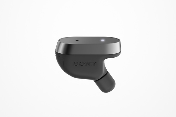 「Xperia Ear」ソニーより発売 - スマホを出さずに、声や首振りで通話やSNS、情報検索｜写真1