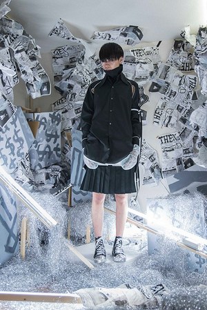 バルムング(BALMUNG) 2017年春夏ウィメンズ&メンズコレクション  - 写真46