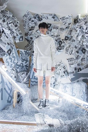 バルムング(BALMUNG) 2017年春夏ウィメンズ&メンズコレクション  - 写真49