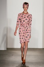 よそよそしいエレガントさと、子供のような純真な強さ - カレンウォーカー(KAREN WALKER) 2012年春夏コレクション｜写真2