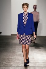 よそよそしいエレガントさと、子供のような純真な強さ - カレンウォーカー(KAREN WALKER) 2012年春夏コレクション｜写真6