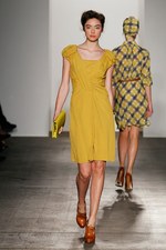 よそよそしいエレガントさと、子供のような純真な強さ - カレンウォーカー(KAREN WALKER) 2012年春夏コレクション｜写真10