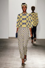 よそよそしいエレガントさと、子供のような純真な強さ - カレンウォーカー(KAREN WALKER) 2012年春夏コレクション｜写真12