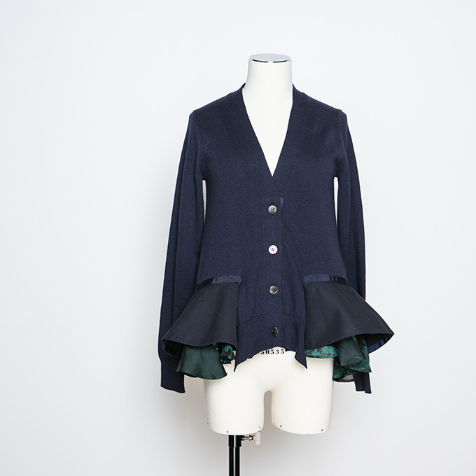 sacaiの新作カプセルコレクション - ミリタリー+フェミニンなスカートやシャツ、MA-1など｜写真10