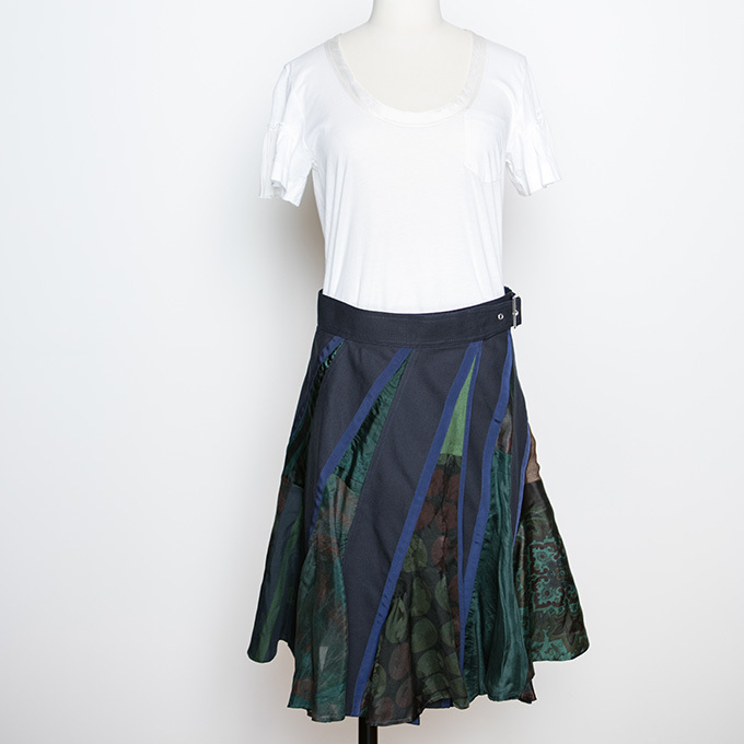 sacaiの新作カプセルコレクション - ミリタリー+フェミニンなスカートやシャツ、MA-1など｜写真12