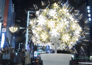 スワロフスキー(SWAROVSKI) ギンザ・イルミネーション 2016｜写真4