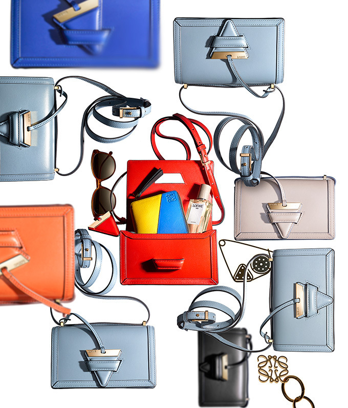 LOEWE ロエベ ショルダー バッグ バルセロナ スモール ストーンブルー 楽天市場】ロエベ LOEWE バルセロナ スモール ショルダー バッグ