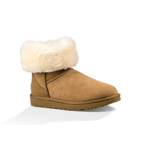 UGGのブーツ「クラシック ショート II＆ミニII」スワロフスキーの 