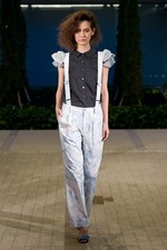 強く美しく生きる女性の、激しくも切ない恋心を描いた - ジャズカッツェ(jazzkatze) 2012年春夏コレクション｜写真2