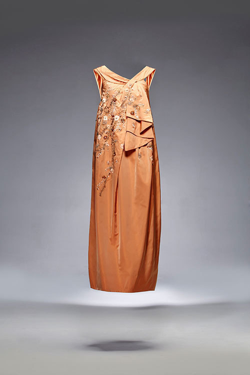 シャッツィ・チェンのアーカイブコレクション展が大阪・うめだ阪急で、日本初公開のドレスも｜写真3