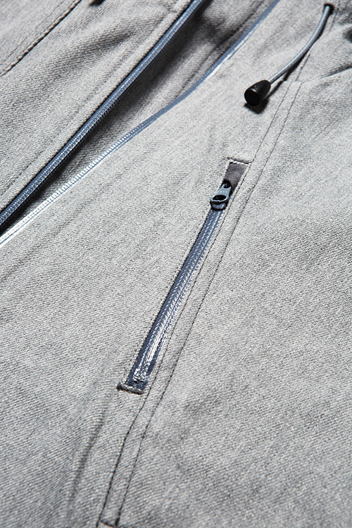 ディーゼルから岡山産デニムジャケット＆パンツ - 旧式の織機による独特の風合い｜写真3
