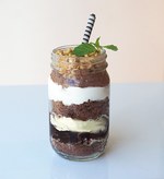 ガラスびんの魅力を楽しむ「びんむすめギャラリーカフェ」表参道に限定オープン｜写真3