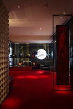 クリスチャン ルブタン、日本初メンズオンリーの旗艦店が東京・銀座にオープン｜写真10