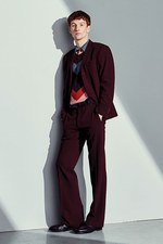 ボッテガ・ヴェネタ17年メンズプレフォールコレクション - 幾何学柄のスーツを上品にカジュアルダウン｜写真20