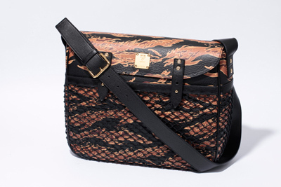 フェノメノン(PHENOMENON)とMCMのコラボ新作、タイガーカモフラージュで登場！