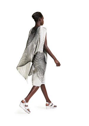 プリーツ プリーズ イッセイ ミヤケ(PLEATS PLEASE ISSEY MIYAKE) 2017年春夏ウィメンズコレクション  - 写真20