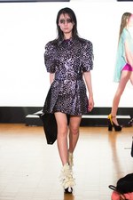 ミキオサカベのレザーファッションショー、第95回東京レザーフェアで開催 - 入場無料｜写真28