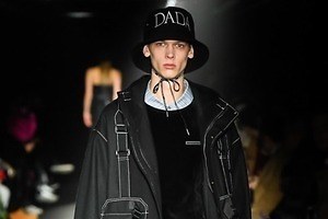 クリスチャンダダ 2日間限りのサンプルセール開催、最大90%オフに