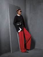 マイケル・コース コレクション 17年プレフォール 、グラマーなシルエットとメンズライクなディテール｜写真14