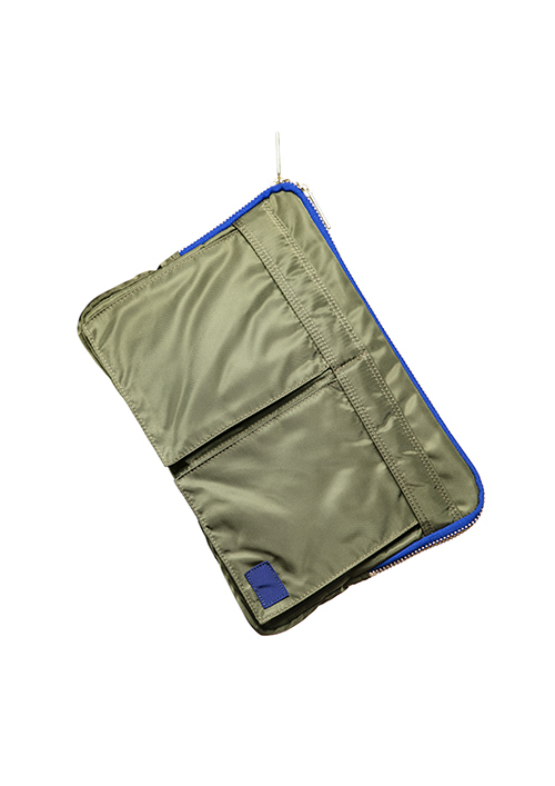 sacai×ポーターのコラボメンズバッグ - サカイらしい配色、ディテールを高い機能性で｜写真11