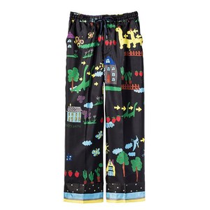 ミュベールから‟恐竜ニット”登場、夜の散歩を楽しむ