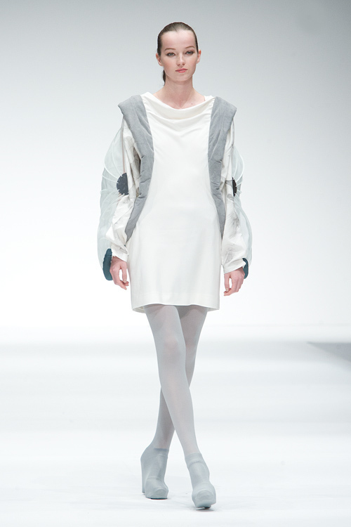 2011 Tokyo新人デザイナーファッション大賞開催、今後が期待されるデザイナーたち｜写真19