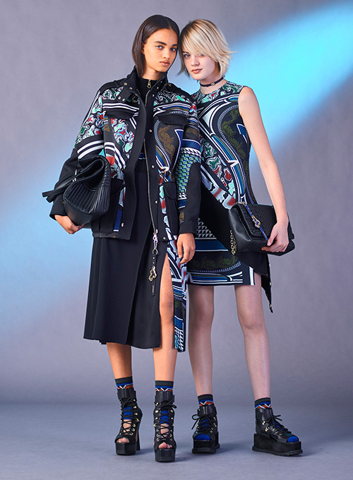 ヴェルサーチェ(VERSACE) 2017年プレフォールウィメンズコレクション  - 写真26