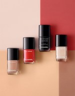 シャネル17年春夏メークアップ - シャネルを象徴する5つのカラーコードに新たな風を吹き込んで｜写真2