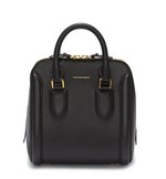 マックイーン(McQueen) ヒロイン｜写真4