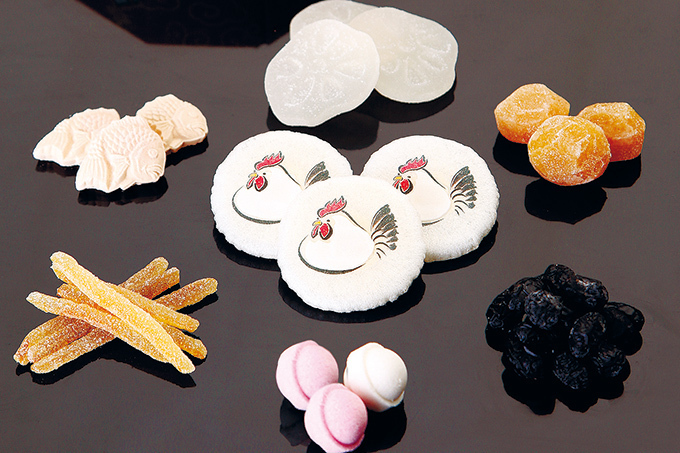 干支みやげ"酉"モチーフの菓子を紹介 - 宝船入り詰合せセット、栗きんとん味の焼き菓子など | 写真
