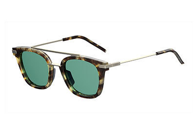 フェンディ初のメンズ アイウェア、三角形モチーフやステッチディテールが彩る全6種