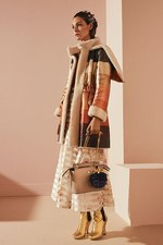 フェンディ 2017年プレフォールコレクション - おとぎ話の世界へ誘うファッションの魔法｜写真20