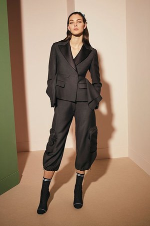 フェンディ 2017年プレフォールコレクション - おとぎ話の世界へ誘うファッションの魔法｜写真8