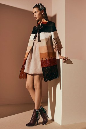 フェンディ 2017年プレフォールコレクション - おとぎ話の世界へ誘うファッションの魔法｜写真33