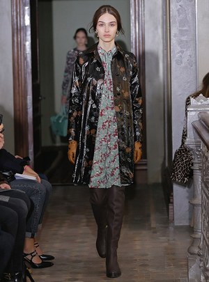 ヴァレンティノ(VALENTINO) 2017年プレフォールウィメンズコレクション  - 写真57