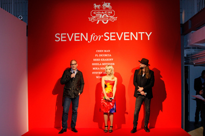 宮澤佐江｜コーチの創立70周年を記念する－夜だけの写真展、有名モデル達やAKB48もアニバーサリーを祝福！