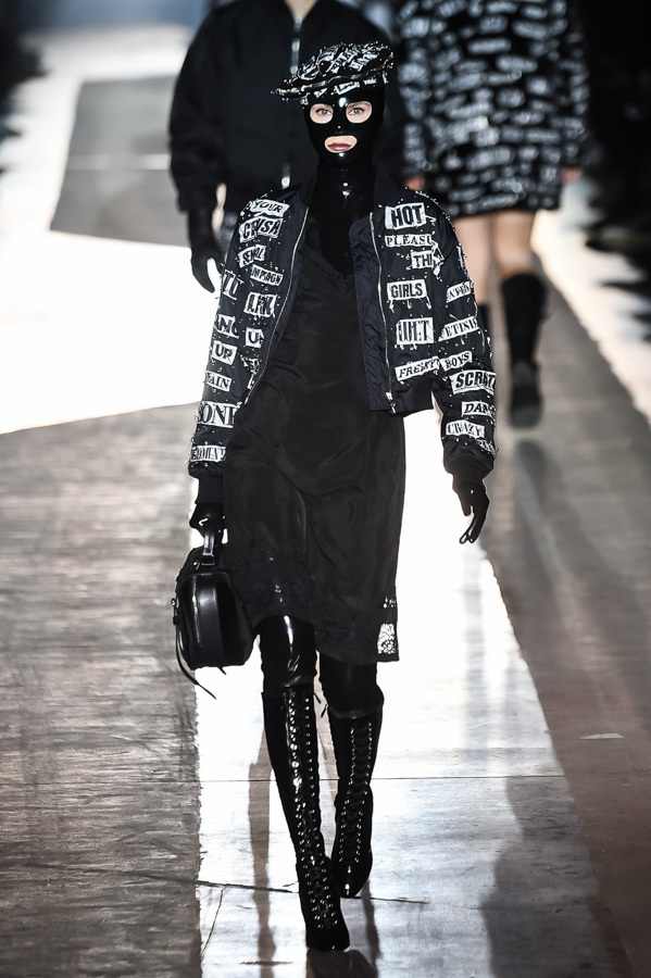 モスキーノ(MOSCHINO) 2018-19年秋冬ウィメンズ&メンズコレクション  - 写真28