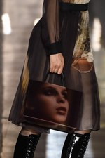 モスキーノ 2018-19年秋冬メンズコレクション - “見せる色気”と“隠す色気”｜写真53