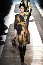 モスキーノ 2018-19年秋冬メンズコレクション - “見せる色気”と“隠す色気”｜写真68