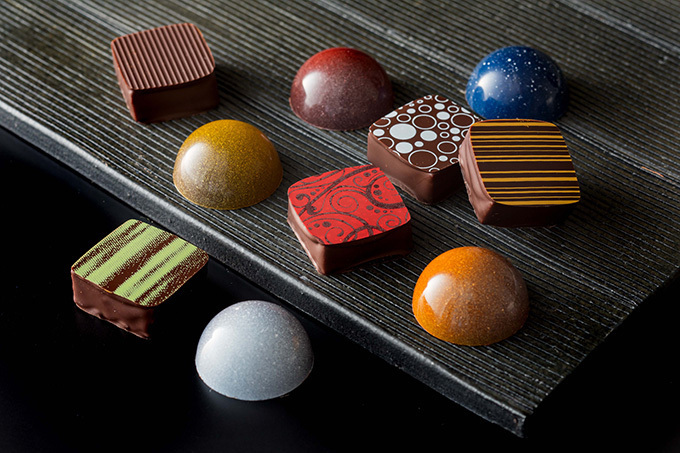 ザ キャピトルホテル 東急のバレンタイン チョコ10種を詰め合わせた新作ボンボンショコラセットなど ファッションプレス ザ キャピトルホテル 東急のバレンタイン チョコ10種を詰め合わせた新作ボンボンショコラセットなど ファッションプレス