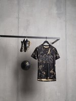 アディダス×マンUのポール・ポグバ、コレクション発表 - フットウェア、アパレル、アクセサリーを展開｜写真1