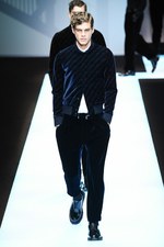 エンポリオ アルマーニ 2017-18年秋冬メンズコレクション - 現代男性を多角的に紐解く｜写真104