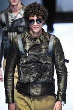 エンポリオ アルマーニ 2017-18年秋冬メンズコレクション - 現代男性を多角的に紐解く｜写真80